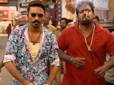 மாரியில் ரோபோ ஷங்கர் வேண்டாம் என்று ஒத்த காலில் நின்றேன்: தனுஷ்