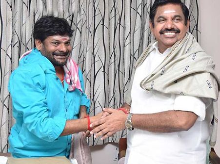 அதிமுகவில் இணைந்தார் பிரபல காமெடி நடிகர் கஞ்சா கருப்பு!