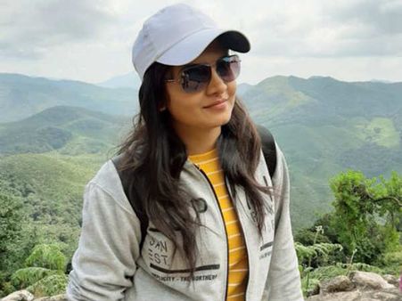 1 மணிநேரத்திற்கு ரூ. 2 லட்சம்: படுக்கைக்கு அழைத்த நபர், நெத்தியடி கொடுத்த நடிகை