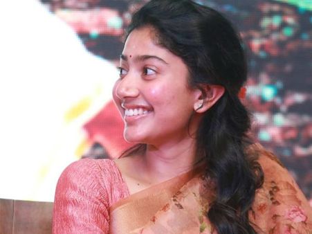 சாய் பல்லவி ஒரு பொம்பள தல: ரோபோ ஷங்கர்- இது 'தல'க்கு தெரியுமா?