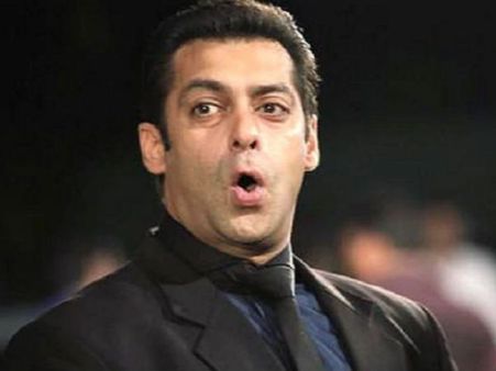 yearender2018: சூப்பர் ஸ்டாராக இருந்தாலும் கதை இல்லைனா படம் 'ஊஊஊஊ' தான்