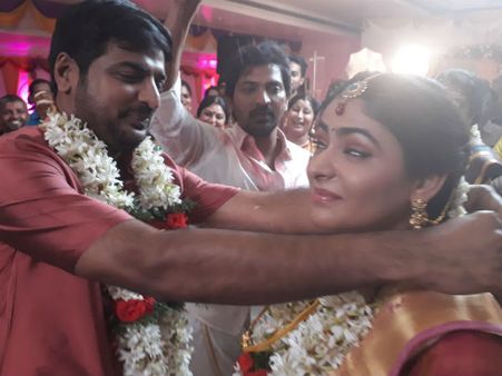 என்னது, சதீஷுக்கும் இந்த நடிகைக்கும் கல்யாணமாகிடுச்சா?