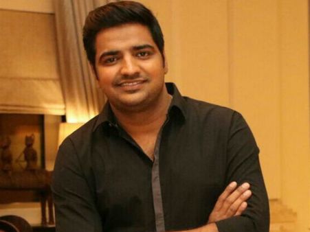 இந்த கொடுமைக்கு தான் ரஜினி அமெரிக்கா போயிட்டாரோ?