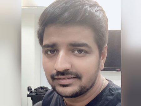 சிவகார்த்திகேயன் அப்படி என்ன தப்பா கேட்டுட்டார்னு மிரட்டுகிறீர்கள் சதீஷ்?