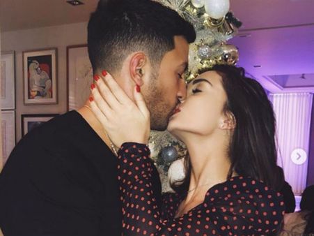 புடுச்சாலும் புளியங்கொம்பாக புடுச்ச ஏமி: வருங்கால கணவரின் சொத்து மதிப்பு ரூ. 3,600 கோடி