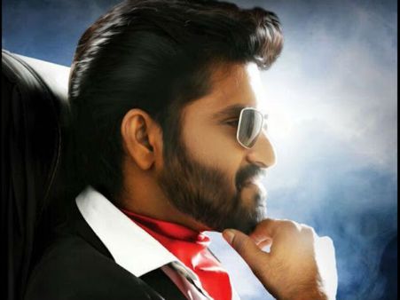 மா.கா.பா.வின் புதுவிதமான காமெடியில்... மாணிக்! விமர்சனம்