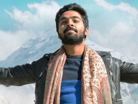 கர்நாடக இசை ஒரு சமூகத்துக்கு மட்டுமானதா.. கேள்வி கேட்டு, பதில் சொல்லும் ‘சர்வம் தாளமயம்’ - விமர்சனம்