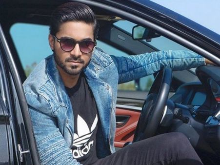 கண்ட இடத்தில் தொட்டு பாலியல் தொல்லை: விஜய் பட நடிகர் மீது பெண் டான்ஸர் புகார்