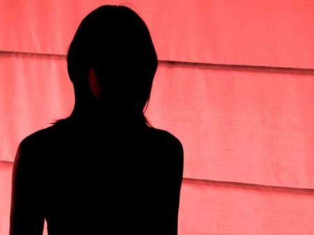 திமிர்.. திமிரோ திமிர்.. சர்ச்சை நாயகிக்கு ஆனாலும் இவ்வளவு தலைக்கனம் ஆகாது.. டென்சனில் படக்குழு!