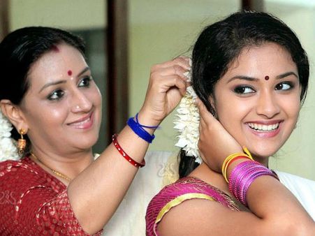 இது மகள்களின் ராஜபாட்டை.. தலைகீழாக மாறிய வாரிசு பார்முலா!