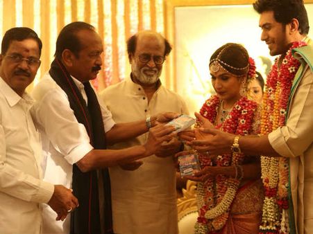 சவுந்தர்யா, விசாகனுக்கு வைகோ கொடுத்த பரிசு என்ன தெரியுமா?