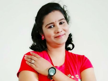 குப்பைத் தொட்டியில் கிடந்த பாகங்கள் துணை நடிகை உடையது: சினிமா ஆசையால் நாசமான வாழ்க்கை