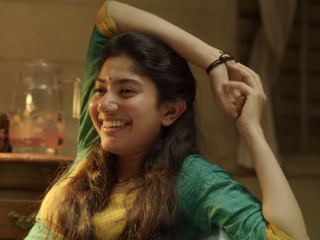 ‘ரவுடி பேபி’யின் புதிய சாதனை.. சாய்பல்லவிக்கு தேங்க்ஸோடு வாழ்த்தும் சொன்ன தனுஷ்.. ஏன் தெரியுமா?