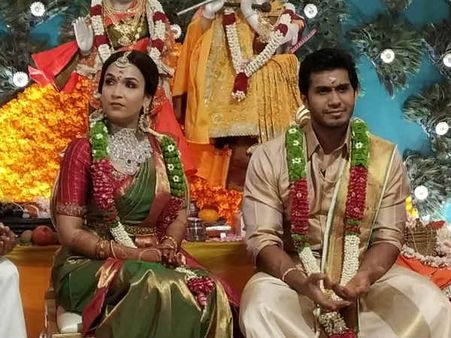 கோலாகலமாக நடைபெற்ற சவுந்தர்யா - விசாகன் திருமணம்: யாரெல்லாம் வந்திருந்தாங்க தெரியுமா?