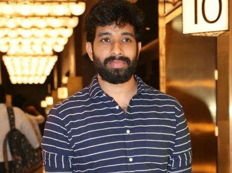 Nerkonda Paarvai 'தல'க்கு பேனர், பிளெக்ஸ் வைத்தவன் இன்று அவர் படத்தில்:ஆதிக் ரவிச்சந்திரன்