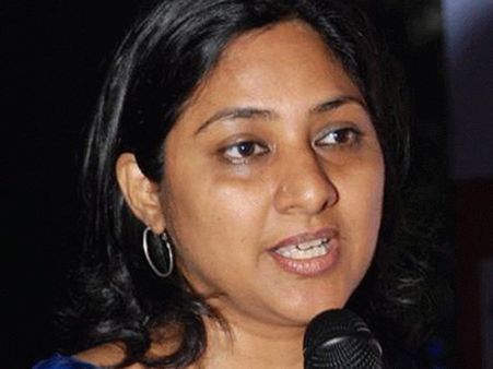 இளையராஜா 75.. மேடையிலேயே திட்டிய இளையராஜா.. ஒரு மாதத்திற்குப் பின் விளக்கம் தரும் நடிகை ரோகிணி!