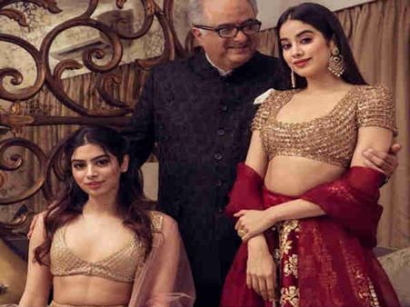 ஸ்ரீதேவி மகள்கள் இருவரும் எதற்காக சண்டை போடுவார்கள் தெரியுமா?