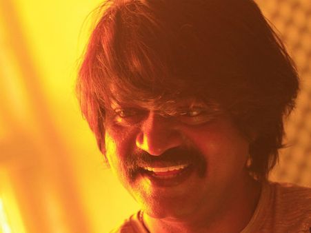 Gangs of Madras Review: ரத்தம் தெறிக்க தெறிக்க..ஆண்களை வேட்டையாடும் பெண் புலி.. கேங்ஸ் ஆப் மெட்ராஸ்