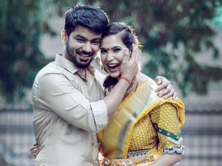 மகத்துக்கு பிராச்சியுடன் நிச்சயதார்த்தம் முடிந்துவிட்டது, ஆனால்...