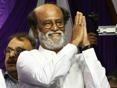 நேற்று ரஜினி பேட்டி கொடுத்தது தெரியும், இவரை சந்தித்தது தெரியுமா?