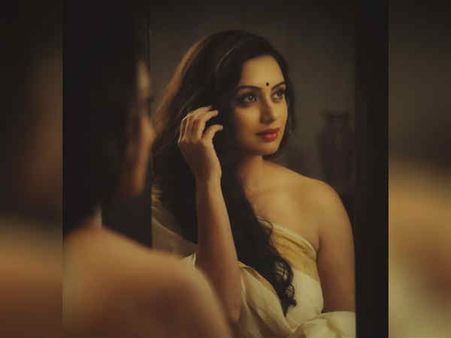 ஒரு இரவுக்கு அழைத்த தயாரிப்பாளர்: அதிர வைத்த ஸ்ரீகாந்த் பட நடிகை