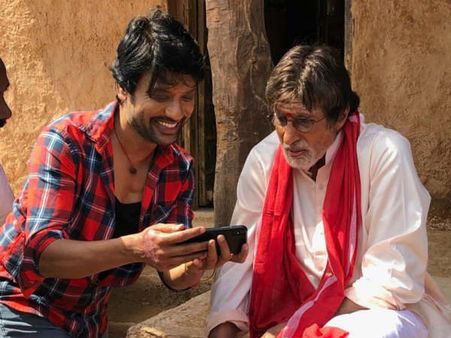 'ரஜினி, முருகதாஸ் படத்தில் அமிதாப்... இப்டி நடக்கும்னு கனவுல கூட நினைக்கல'... எஸ்.ஜே.சூர்யா டிவீட்!