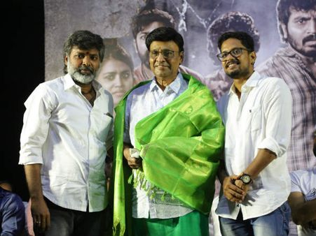 பேய் இருக்கா? இல்லையா? பாக்யராஜின் நச் பதில்!