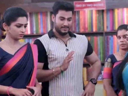 ரவிக்கு குறும்பு ஜாஸ்திதான்... மாமாகிட்டயே பர்மிஷன் கேட்கறானே...!