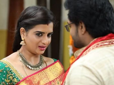 என் பட்டு...மைசூர் பாக்கு... புது வெள்ளை மழை... மெல்ல மெல்ல என்னைத் தொட்டு!