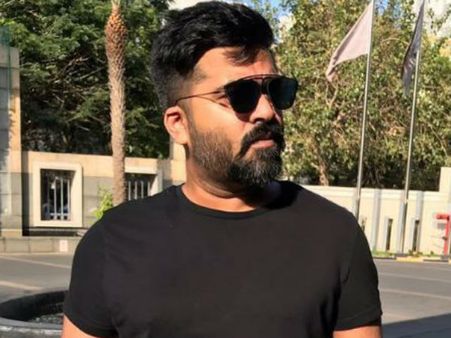 “சிம்புவுக்கு விரைவில் திருமணம்.. பொண்ணு யாருனு எனக்குத் தெரியும்” பரபரப்பை கிளப்பிய பிரபல நடிகர்