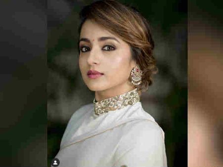 த்ரிஷாவுக்கு இதெல்லாம் தேவையே இல்லை, ஆனாலும் செய்தார்: இயக்குநர்