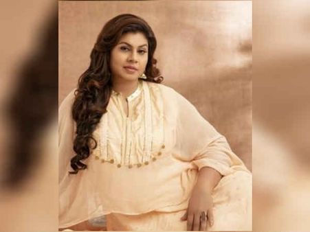 சத்யராஜால் என் சினிமா வாழ்க்கை சீரழிந்ததா? உண்மையைப் போட்டுடைத்த நடிகை விசித்ரா!