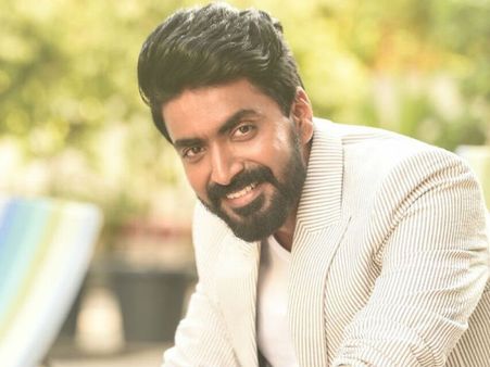 நயன்தாராவுக்கு வில்லன் இவரா? மலையாள படத்தில் களமிறங்கும் சீரியல் நடிகர்!