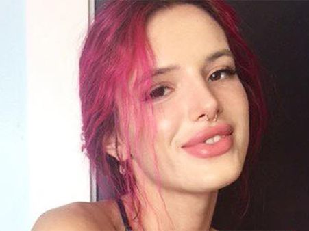 ஹேக்கர்ஸுக்கு பதிலடி.. தனது நிர்வாணப் புகைப்படங்களை வெளியிட்டு அதிர்ச்சி கொடுத்த பிரபல நடிகை!