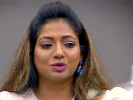 பிக்பாஸ் வீட்டில் கதறி அழுத ரேஷ்மா.. ஹவுஸ்மேட்ஸையும் கலங்க வைத்த 'அந்த' காரணம்!