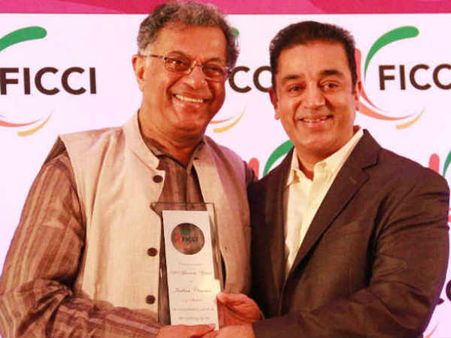 கிரிஷ் கர்னாட் மறைவு: குடியரசுத் தலைவர், கமல் ஹாஸன் இரங்கல்