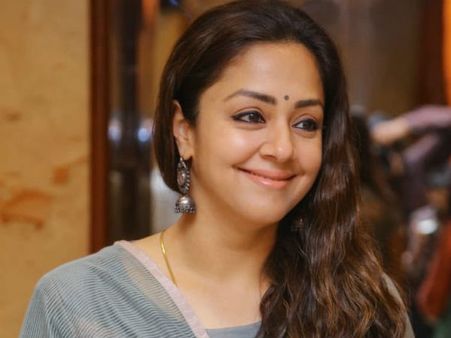 'இன்னும் நூறு ராட்சசிகள் வர வேண்டும்'... அரசு பள்ளிகளின் நிலையை கடுமையாக விமர்சித்த ஜோதிகா!