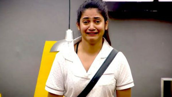Bigg Boss 3 லாஸ்லியாவுக்குள் இப்படி ஒரு சோகமா?: கண்ணீர் விட்ட பார்வையாளர்கள்