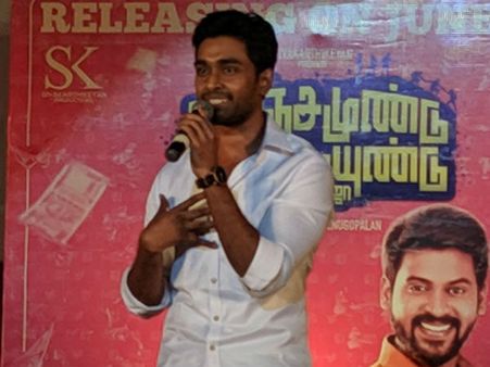 இது இளையராஜாவின் தவறு: இசைஞானி மீது பழியை போட்ட சி.கா. பட இசையமைப்பாளர்