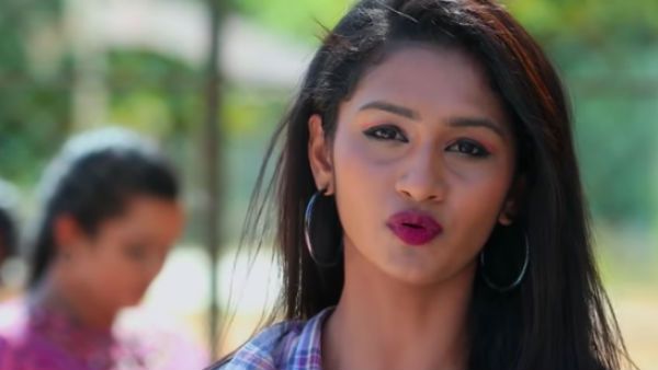 படிக்க போன இடத்தில் இப்படி பயப்படலாமா தமிழ்செல்வி?