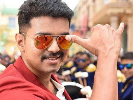 கண்ணா, விஜய் பிறந்தநாள் அன்று 2 லட்டு தின்ன ஆசையா?