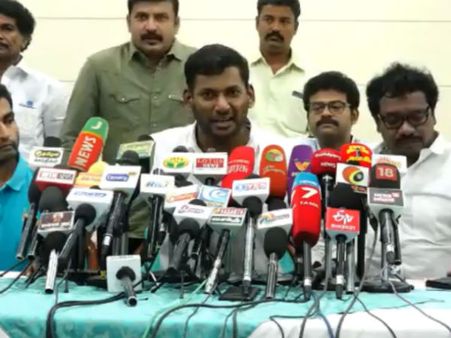 பதவிக்காக நான் ஆசைப்படவில்லை.. நடிகர் சங்கம் தேர்தல் குறித்து நடிகர் விஷால் மதுரையில் பேட்டி