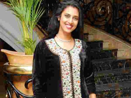 அய்யோ சாமி ஆளை வுடு.. பிக்பாஸின் நேற்றைய எபிசோடை பார்த்து தெறித்து ஓடும் பிரபல நடிகை!