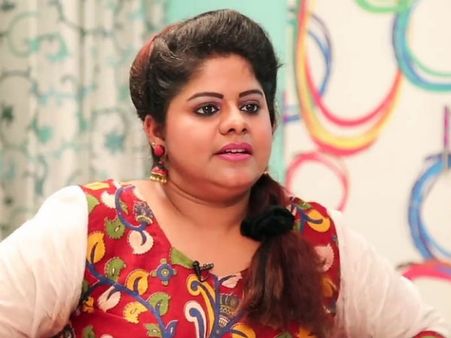 Bigg Boss 3 பிக் பாஸுக்காக படுக்கைக்கு அழைத்தார்கள்: பிரபல 'வி.ஜே.' புகார்