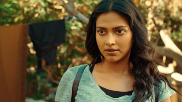 ஆடை படத்தை பார்த்து தவறான பாதைக்கு சென்றால் அவர் சைக்கோவாகத்தான் இருக்க முடியும்.. அமலா பால் கோபம்!