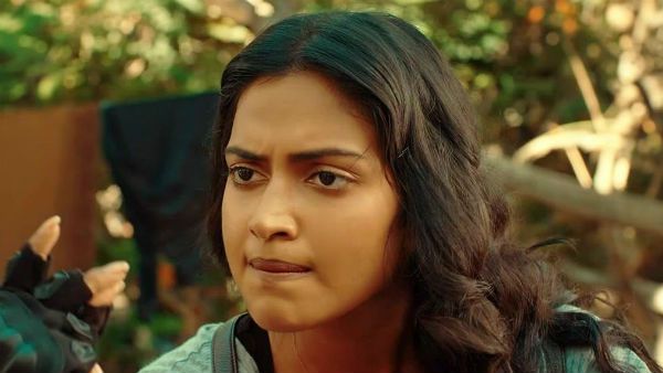 ஆடை.. அமலாபாலுக்கு நிறைய சபாஷ் சொல்லலாம் தான்.. ஆனா, இந்த முரண்பாடுகள் கொஞ்சம் இடிக்குதே!