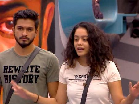 பூதாகரமாக வெடித்த குழந்தை பிரச்சனை: மது, வனிதாவை வெளுத்து வாங்கிய அபி