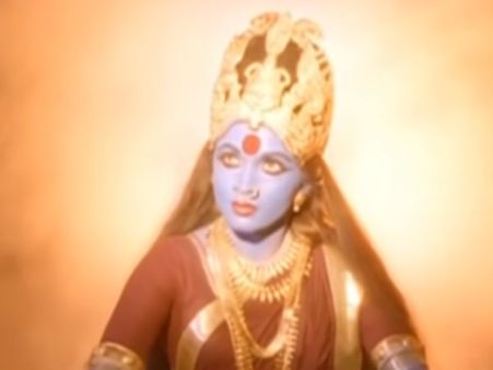 Amman film: ஆத்தாடி மாரியம்மா.. ஆடியும் வந்தாச்சு... அம்மன் படங்களும் வந்தாச்சு!