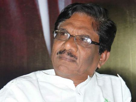 Director bharadhiraja: ஜனநாயகம் முக்கியம்.. பதவியை ராஜினாமா செய்றேன்.. சபாஷ் பாரதிராஜா!