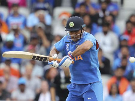 தோனி வோர்ல்டு கப் வாங்கனும்னு நினைச்சோம்.. இந்திய அணி தோல்வி குறித்து சினிமா பிரபலங்கள்!